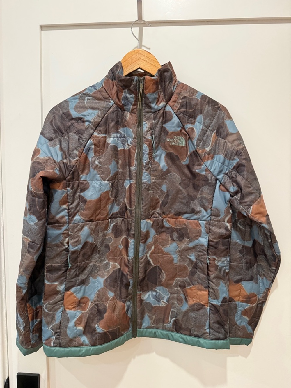 The North Face Men's Quilted Camo Puffer Jacket - Brown/Blue/Gray